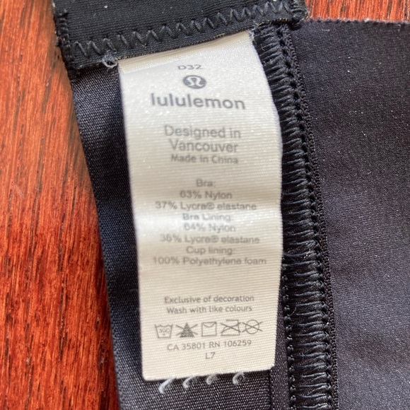 Lululemon fine form sports bra sz 34 D - Picture 11 of 12